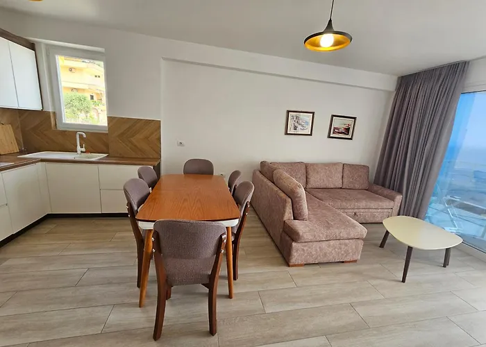 Panoramic Sea View Apartment